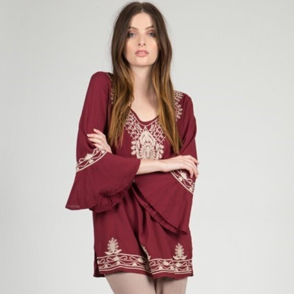 NWT Monoreno Burgundy Embroidered Bohemian Tunic Top Small - Picture 4 of 4